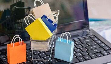 Онлайн-шопінг як антистрес: нові звички та емоційні драйвери споживчої поведінки українців — дослідження Gradus