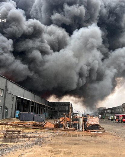 Мережа «Сімі» повідомила про наслідки влучання у свій логістичний центр у Луцьку