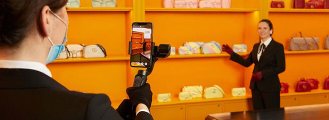 Gucci внедрил услугу персонального видеошоппинга Gucci Live