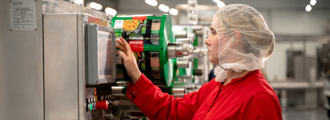 Компания Nestlé начала производство на новой фабрике в Украине
