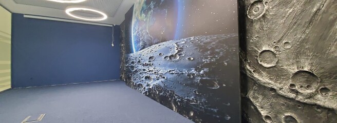 Комнаты для встреч в офисе VARUS могут «отправить» посетителей в космос