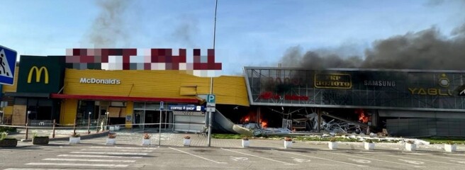 Росія атакувала найбільший торговий центр Запоріжжя