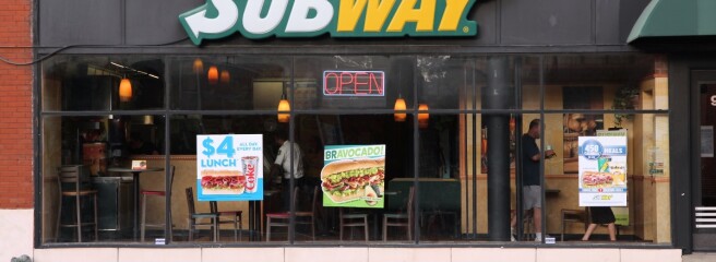 Власник Burger King хоче купити Subway