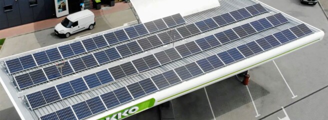 Сеть ОККО установила солнечные электростанции на 24 АЗК
